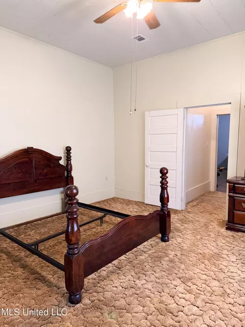 Bedroom - 1607 N Jackson St, Brookhaven, MS 39601 photo 1 of 5