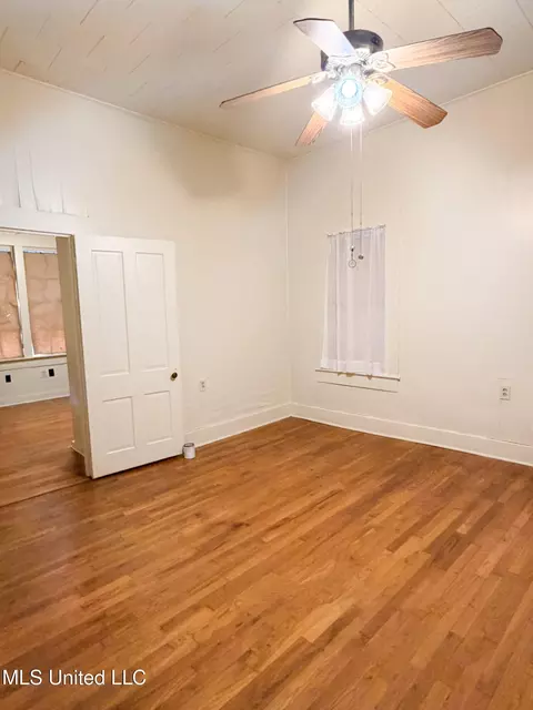 Bedroom - 1607 N Jackson St, Brookhaven, MS 39601 photo 5 of 5