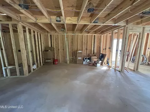 Entry Way - 26460 Billy Hinton Rd, Lucedale, MS 39452 photo 3 of 4