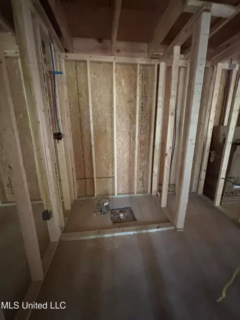 Bath - 26460 Billy Hinton Rd, Lucedale, MS 39452 photo 1 of 3