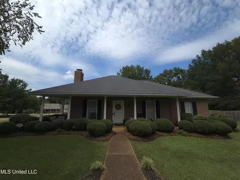 550 Pecan Blvd, Brandon, MS 39042