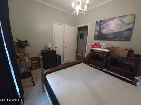 Bedroom - 550 Pecan Blvd, Brandon, MS 39042 photo 2 of 5