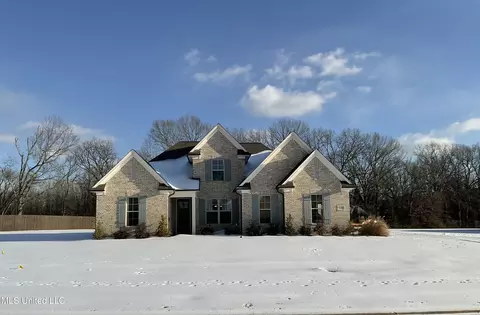 1411 S Clair Cir, Hernando, MS 38632