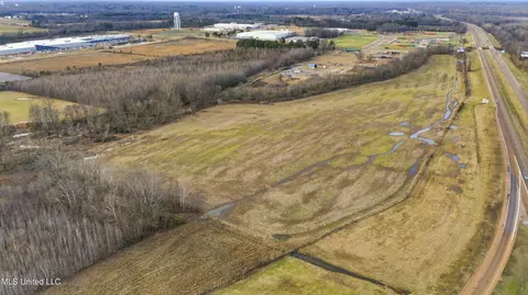 Holmes Road, Senatobia, MS 38668