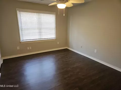 Bedroom - 1431 Tracewood Dr, Jackson, MS 39211 photo 1 of 3