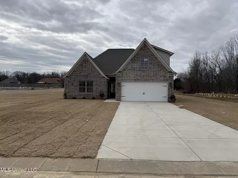 6587 Boxley Pointe Pointe, Walls, MS 38680