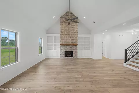 Living - 1593 Tributary Dr, Hernando, MS 38632 photo 1 of 2