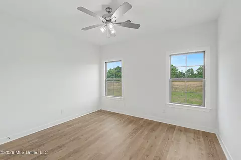 Bedroom - 1593 Tributary Dr, Hernando, MS 38632 photo 2 of 5