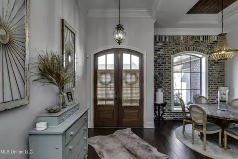 Entry Way - 307 Emerald Way, Brandon, MS 39047 photo 1 of 2