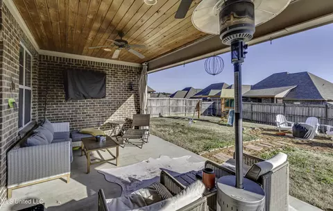 Exterior - 307 Emerald Way, Brandon, MS 39047 photo 10 of 12