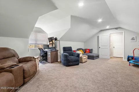 Other - 128 Oak Tree Ln, Brandon, MS 39042 photo 11 of 20