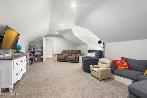 Other - 128 Oak Tree Ln, Brandon, MS 39042 photo 10 of 20