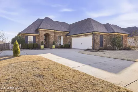 116 Kaden Ln, Canton, MS 39046