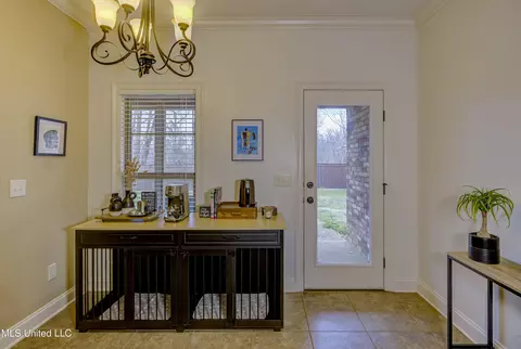 Entry Way - 127 Rockbridge Xing, Clinton, MS 39056 photo 2 of 2