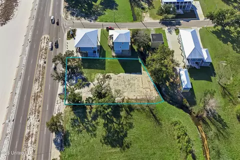 610 E Beach Blvd, Long Beach, MS 39560 photo 12