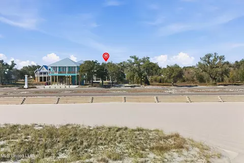 610 E Beach Blvd, Long Beach, MS 39560 photo 3