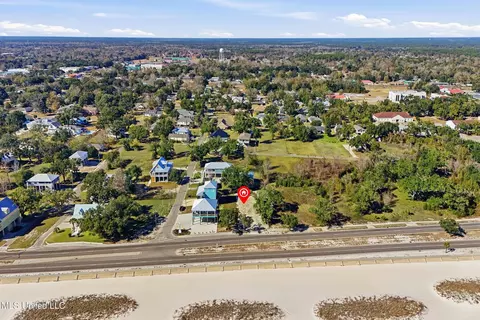 610 E Beach Blvd, Long Beach, MS 39560