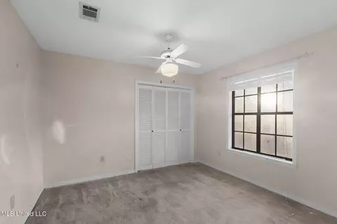 Bedroom - 102 Sunline Dr, Brandon, MS 39042 photo 4 of 6
