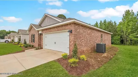 Other - 5010 Fox Glen Dr, Jackson, MS 39212 photo 3 of 14
