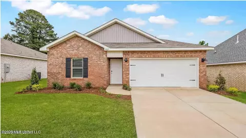5010 Fox Glen Dr, Jackson, MS 39212
