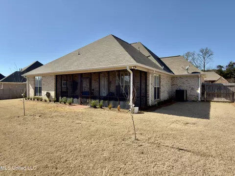 Exterior - 245 Falls Xing, Madison, MS 39110 photo 9 of 14
