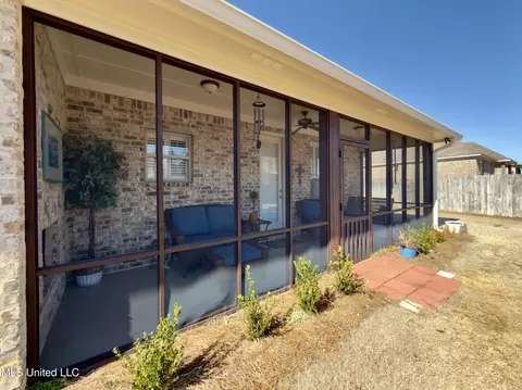 Exterior - 245 Falls Xing, Madison, MS 39110 photo 7 of 14