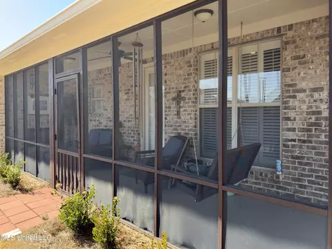 Exterior - 245 Falls Xing, Madison, MS 39110 photo 6 of 14