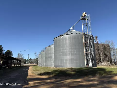 4325 Vaughan Rd, Vaughan, MS 39179 photo 2