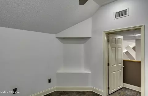 Other - 110 Meadowview Dr, Brandon, MS 39047 photo 10 of 11