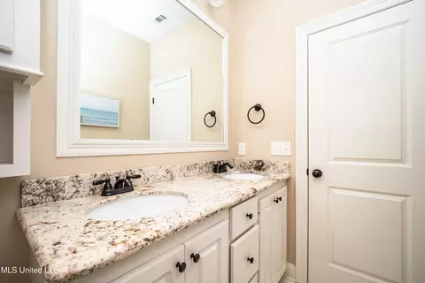 Bath - 449 Cumberland Rdg, Madison, MS 39110 photo 3 of 4