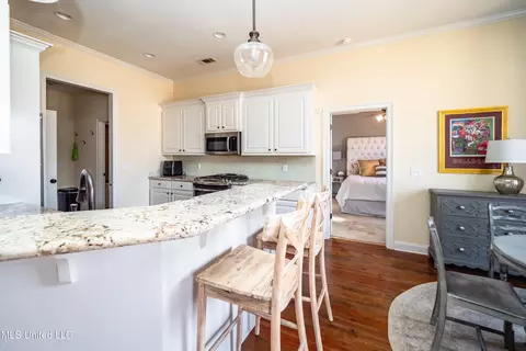 Kitchen - 449 Cumberland Rdg, Madison, MS 39110 photo 1 of 5
