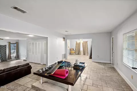 Other - 4545 Meadowhill Dr, Jackson, MS 39206 photo 3 of 11