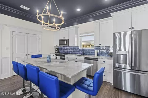 Kitchen - 601 E Beach Blvd, Long Beach, MS 39560 photo 1 of 1