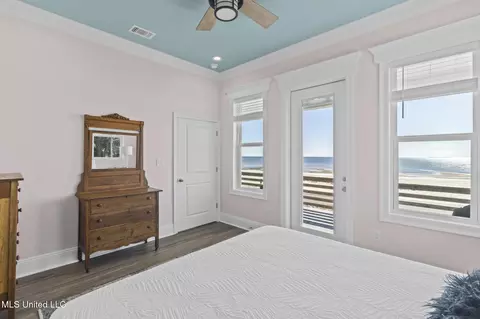 Bedroom - 601 E Beach Blvd, Long Beach, MS 39560 photo 8 of 8