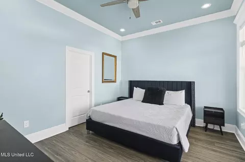 Bedroom - 601 E Beach Blvd, Long Beach, MS 39560 photo 5 of 8