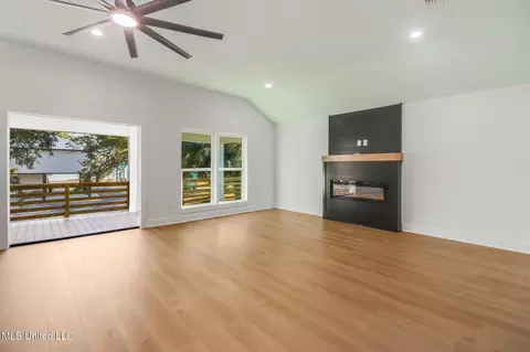 1005 Finley St, Long Beach, MS 39560 photo 12