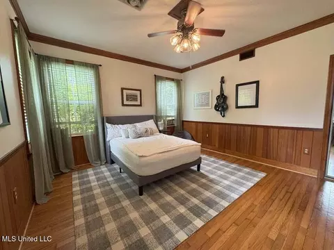 Bedroom - 982 S Church St, Brookhaven, MS 39601 photo 8 of 11