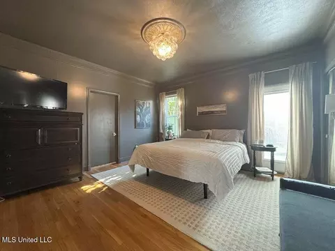 Bedroom - 982 S Church St, Brookhaven, MS 39601 photo 5 of 11