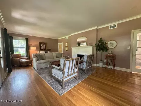 982 S Church St, Brookhaven, MS 39601