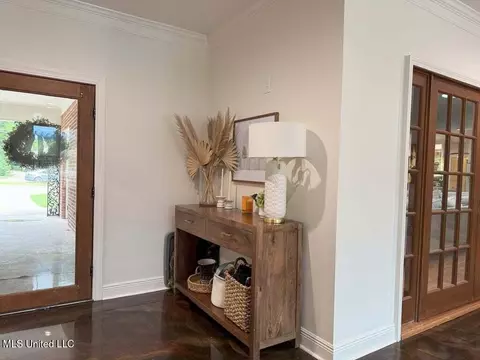 Entry Way - 982 S Church St, Brookhaven, MS 39601 photo 1 of 4