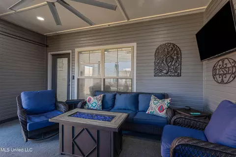 Exterior - 412 Rolling Hills Cir, Brandon, MS 39042 photo 8 of 16