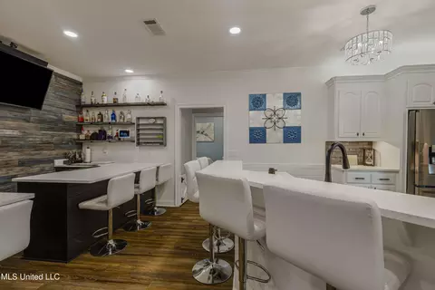 Kitchen - 412 Rolling Hills Cir, Brandon, MS 39042 photo 1 of 6