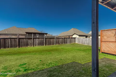 Exterior - 412 Rolling Hills Cir, Brandon, MS 39042 photo 16 of 16