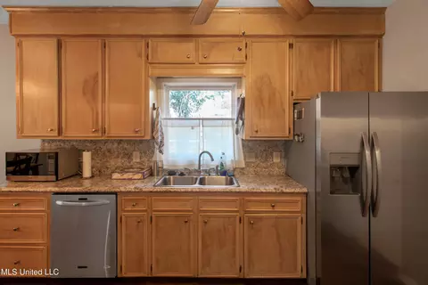 2021 Cherokee Dr, Jackson, MS 39211 photo 15