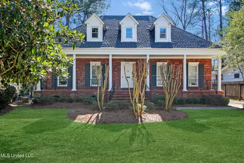 2021 Cherokee Dr, Jackson, MS 39211