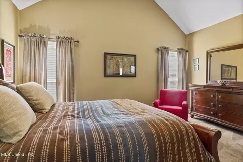 Bedroom - 233 Rockbridge Dr, Madison, MS 39110 photo 3 of 4