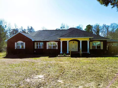 Exterior - 4700 Thompson St, Moss Point, MS 39563 photo 2 of 5