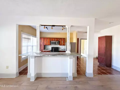 Living - 4700 Thompson St, Moss Point, MS 39563 photo 6 of 9