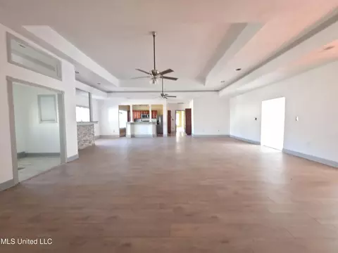 Living - 4700 Thompson St, Moss Point, MS 39563 photo 3 of 9