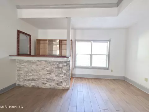 Living - 4700 Thompson St, Moss Point, MS 39563 photo 5 of 9